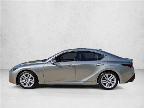 Used 2023 Lexus IS 300 w/ Comfort Package RWD image 9