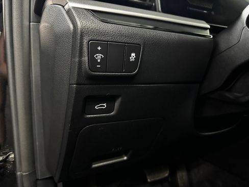 Used 2025 Kia K5 LXS FWD image 17