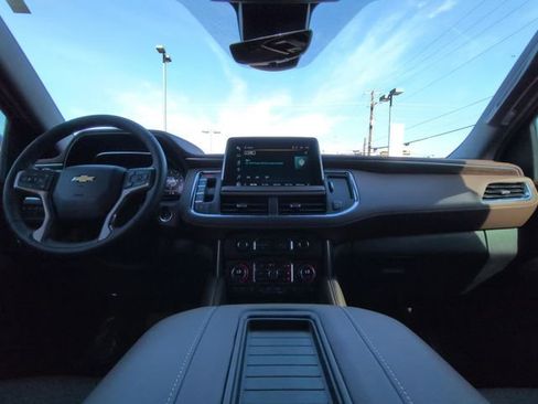 Certified 2024 Chevrolet Tahoe High Country image 2