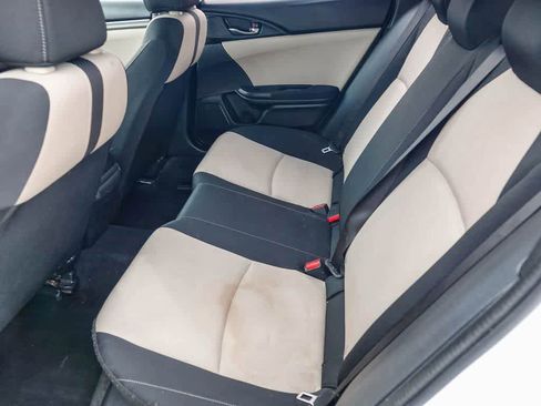 Used 2018 Honda Civic Sport image 17