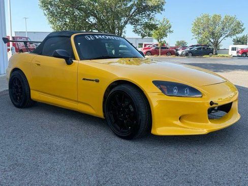 Used 2005 Honda S2000 image 8