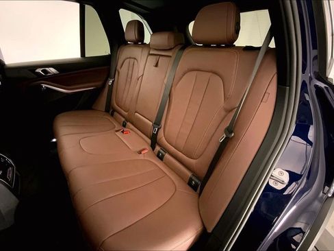 Used 2020 BMW X5 xDrive40i w/ Premium Package AWD/4WD image 14