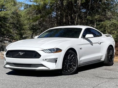 Used 2022 Ford Mustang GT Premium image 1