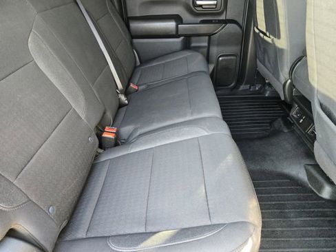 Used 2025 Chevrolet Silverado 2500 Custom w/ Custom Value Package image 33