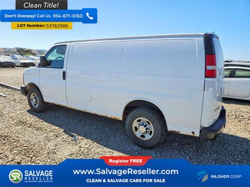 Used 2014 Chevrolet Express 2500 RWD image 3