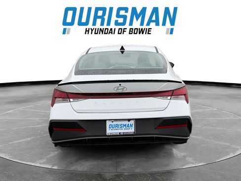 Certified 2025 Hyundai Elantra Sport image 5