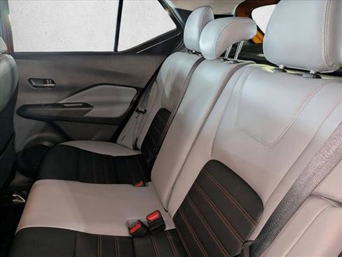 Used 2023 Nissan Kicks SR w/ SR Premium Package FWD image 18