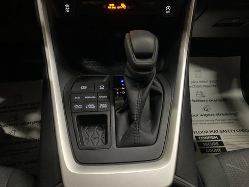 Used 2024 Toyota RAV4 XLE image 25