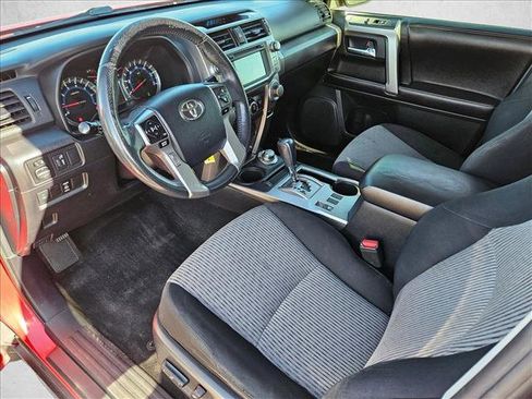 Used 2016 Toyota 4Runner SR5 image 10