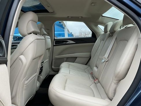 Used 2019 Lincoln MKZ Reserve w/ Reserve Plus Package image 7