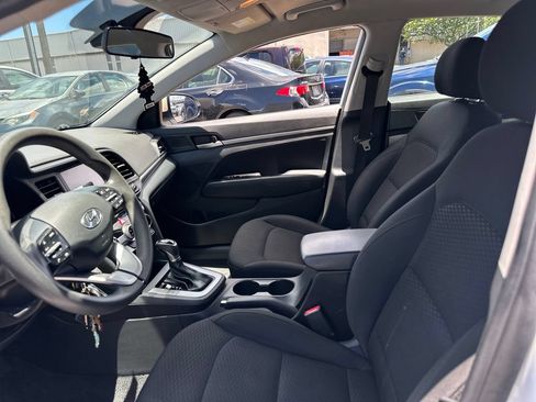Used 2019 Hyundai Elantra SEL w/ Cargo Package FWD image 13