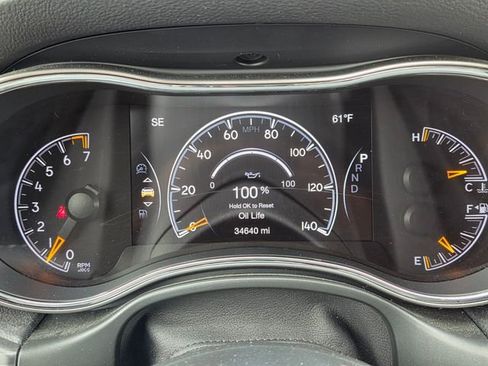 Certified 2021 Jeep Grand Cherokee Laredo w/ Security & Convenience Group image 25