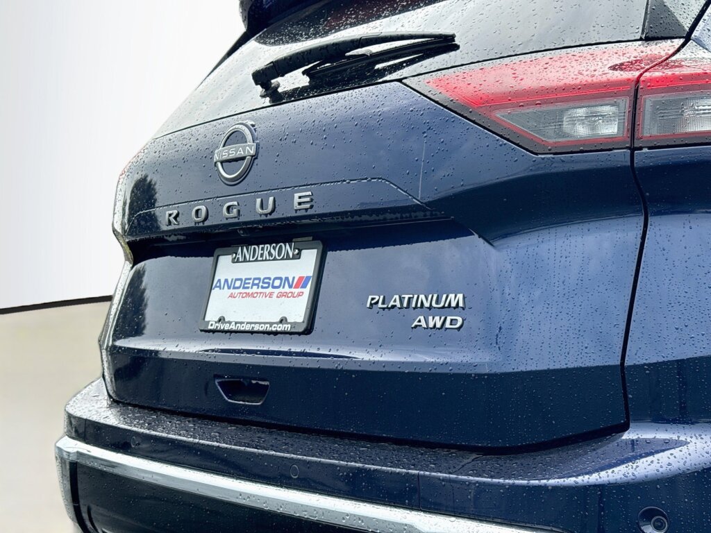 New 2026 Nissan Rogue Platinum w/ Platinum Premium Package AWD/4WD image 14