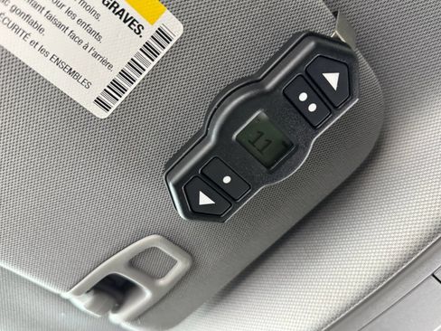 Used 2015 GMC Sierra 2500 Denali w/ Duramax Plus Package image 33