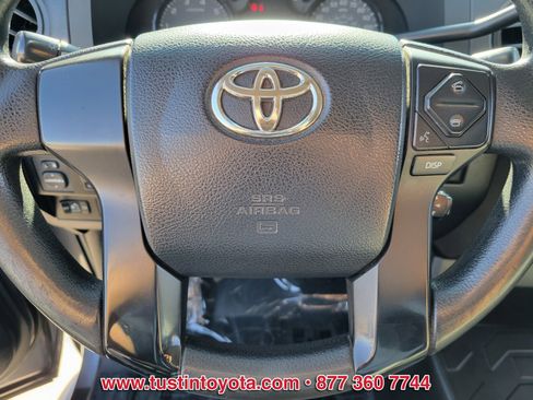 Used 2015 Toyota Tundra SR image 18