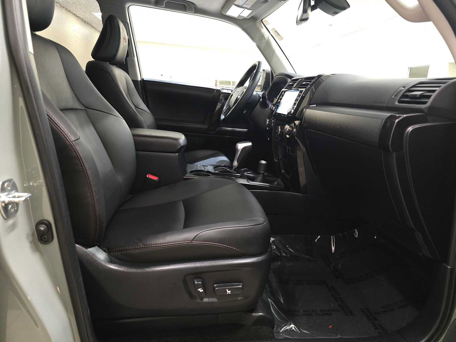 Certified 2023 Toyota 4Runner TRD Off-Road Premium w/ Off Road Premium Plus Package AWD/4WD image 28