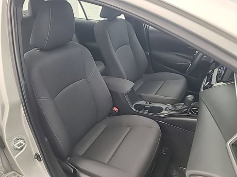 Used 2024 Toyota Corolla LE FWD image 15