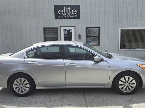 Used 2009 Honda Accord LX image 6