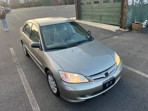 Used 2005 Honda Civic LX image 1