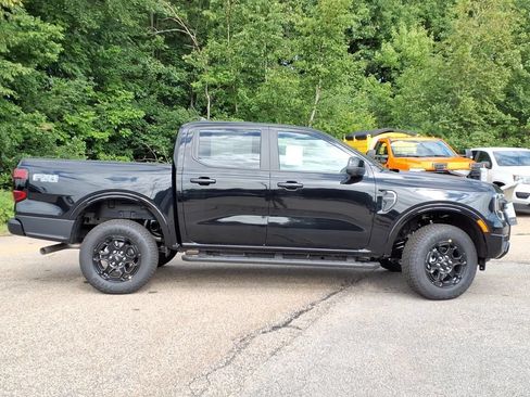 New 2026 Ford Ranger Lariat w/ FX4 Off-Road Package AWD/4WD image 4