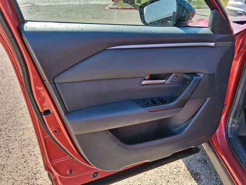 Used 2024 MAZDA CX-50 AWD 2.5 S w/ Preferred Package image 9