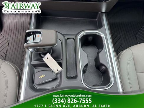 Used 2026 Chevrolet Silverado 1500 LT Trail Boss w/ Convenience Package II AWD/4WD image 24