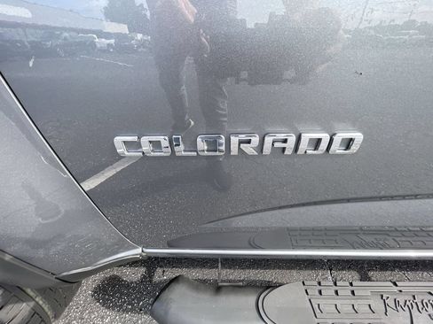 Used 2020 Chevrolet Colorado Z71 RWD image 30