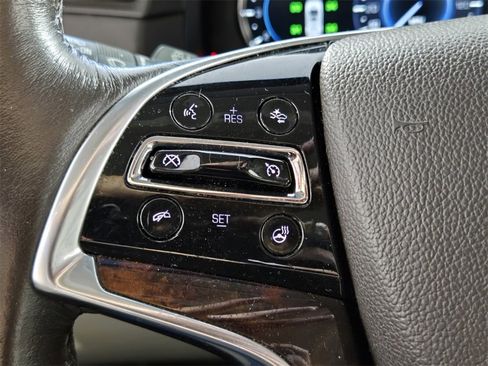Used 2016 Cadillac Escalade Premium image 24