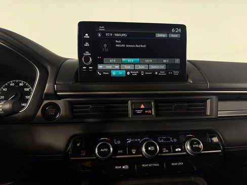 Used 2025 Honda Pilot EX-L image 19