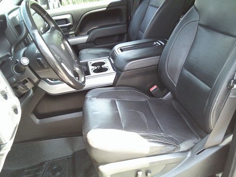 Used 2015 Chevrolet Silverado 2500 LTZ w/ LTZ Plus Package AWD/4WD image 13