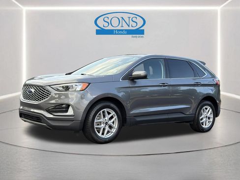 Used 2024 Ford Edge SEL AWD/4WD image 19