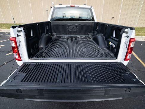 Used 2023 Ford F150 XL w/ Trailer Tow Package image 33