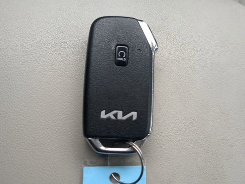 Used 2023 Kia Sorento EX image 29