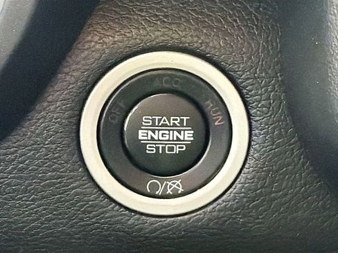 Used 2022 RAM 2500 Big Horn image 33