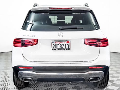 Certified 2026 Mercedes-Benz GLB 250 image 11