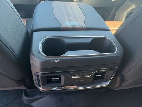 New 2026 Chevrolet Silverado 1500 High Country AWD/4WD image 13