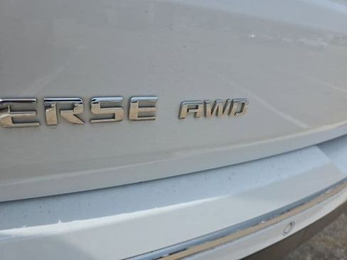 Used 2021 Chevrolet Traverse High Country w/ LPO, Floor Liner Package image 11