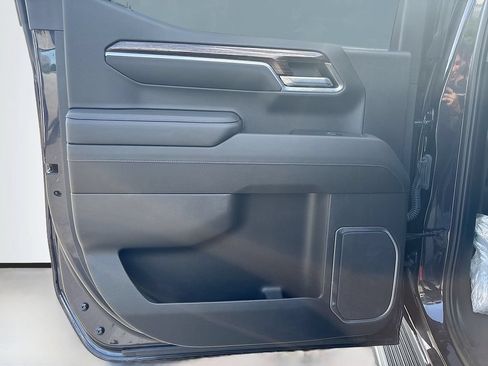 Used 2022 GMC Sierra 1500 Elevation AWD/4WD image 14