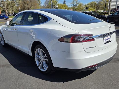 Used 2016 Tesla Model S 90D image 12