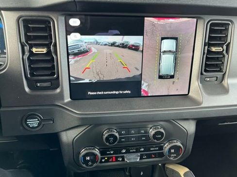 New 2025 Ford Bronco Badlands image 30