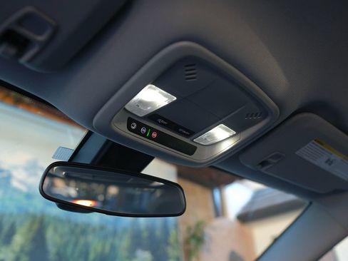 Used 2022 Chevrolet Malibu LS image 26