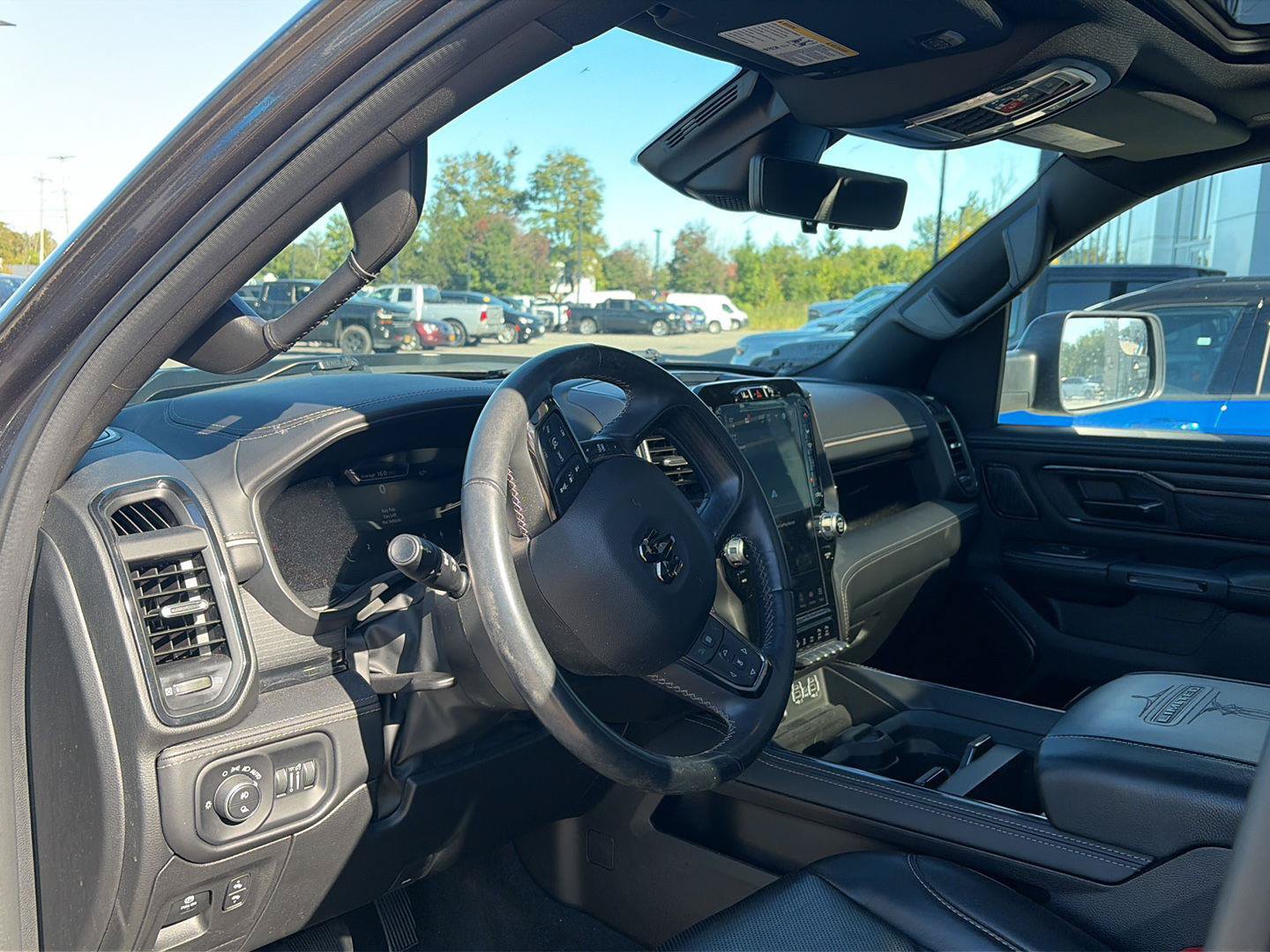 Used 2023 RAM 1500 Limited AWD/4WD image 5