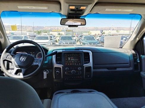 Used 2014 RAM 2500 Tradesman w/ Chrome Appearance Group AWD/4WD image 11
