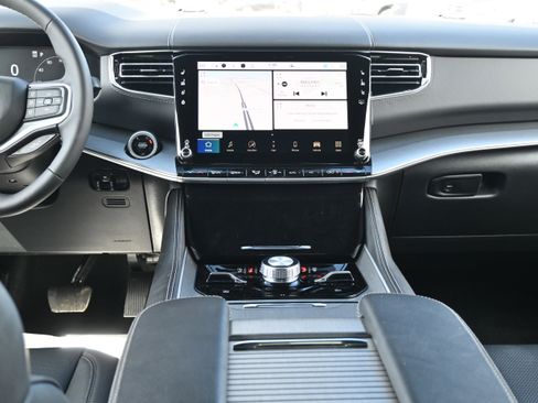 New 2026 Jeep Grand Wagoneer L Limited image 31