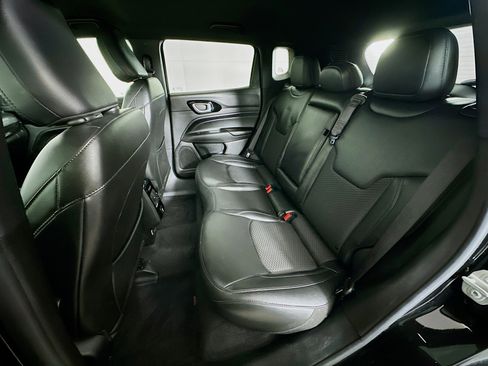 Used 2022 Jeep Compass Altitude image 18