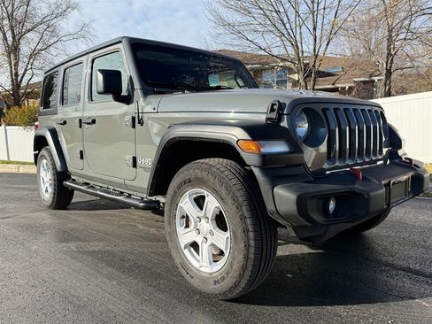 Used 2019 Jeep Wrangler Unlimited Sport S image 11