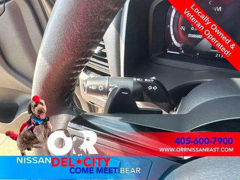 Used 2024 Nissan Rogue SL w/ SL Premium Package FWD image 20