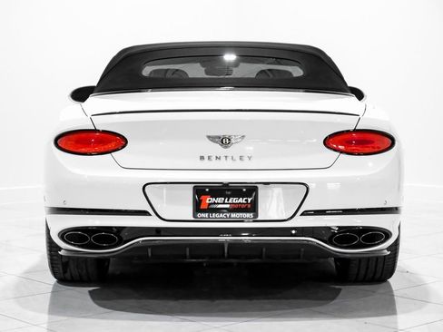 Used 2020 Bentley Continental GT AWD/4WD image 12