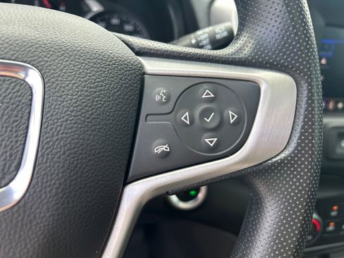 Certified 2022 GMC Terrain SLE FWD image 20
