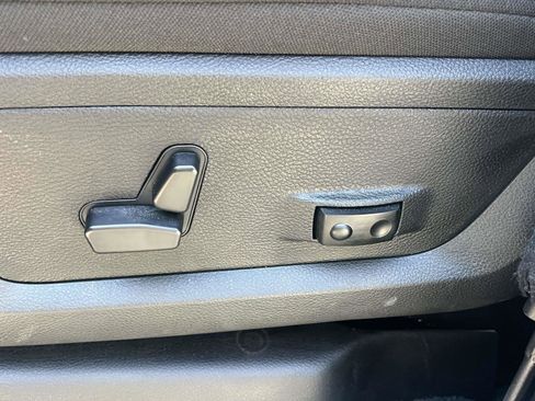 Used 2025 RAM 2500 Big Horn image 8